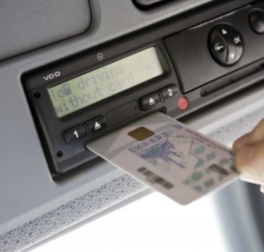 Фахівці рекомендують власникам автопарків активно приступити до впровадження нових тахографів